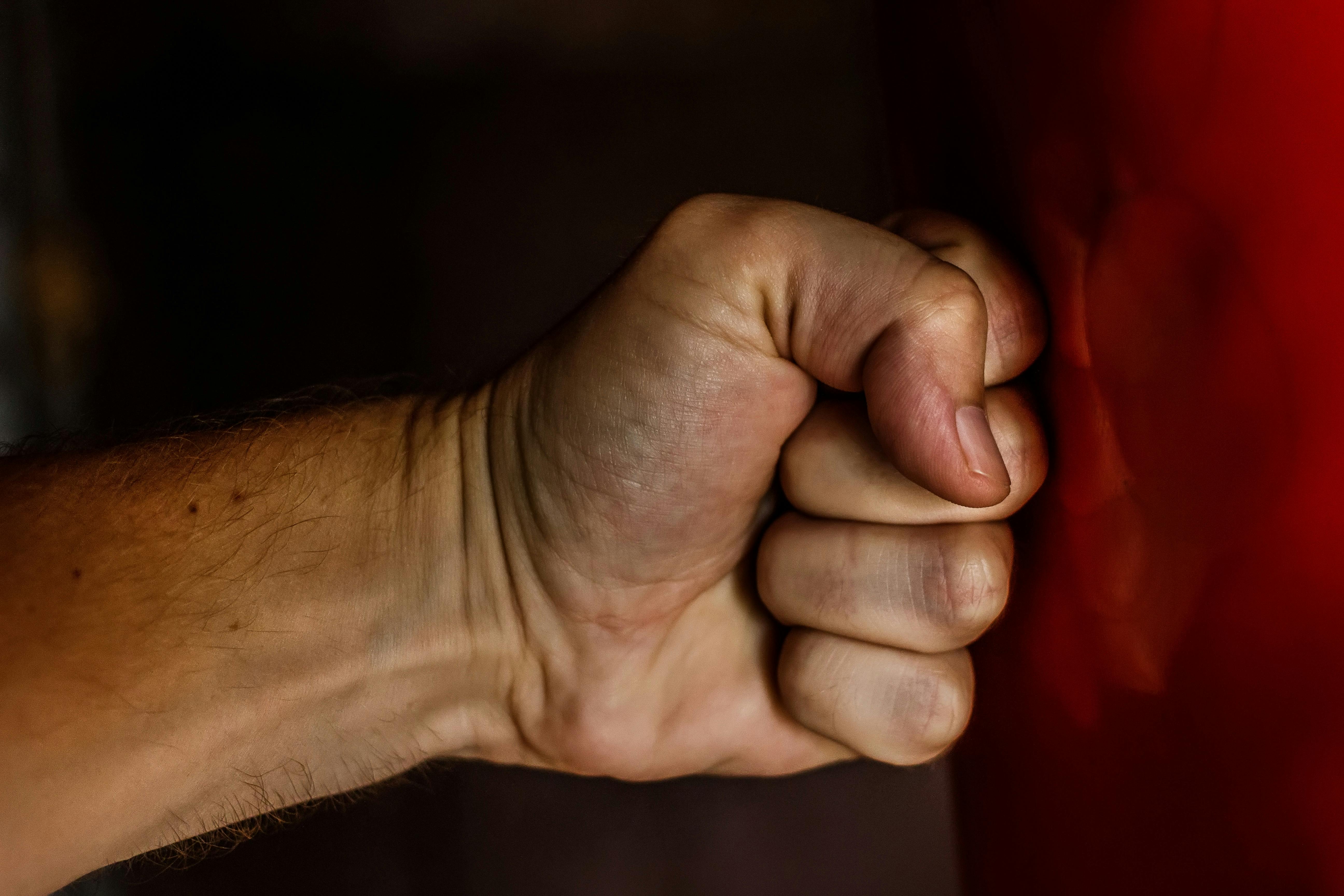 VIOLENZA DI GENERE: CORSI E ATTIVITA' GRATUITE